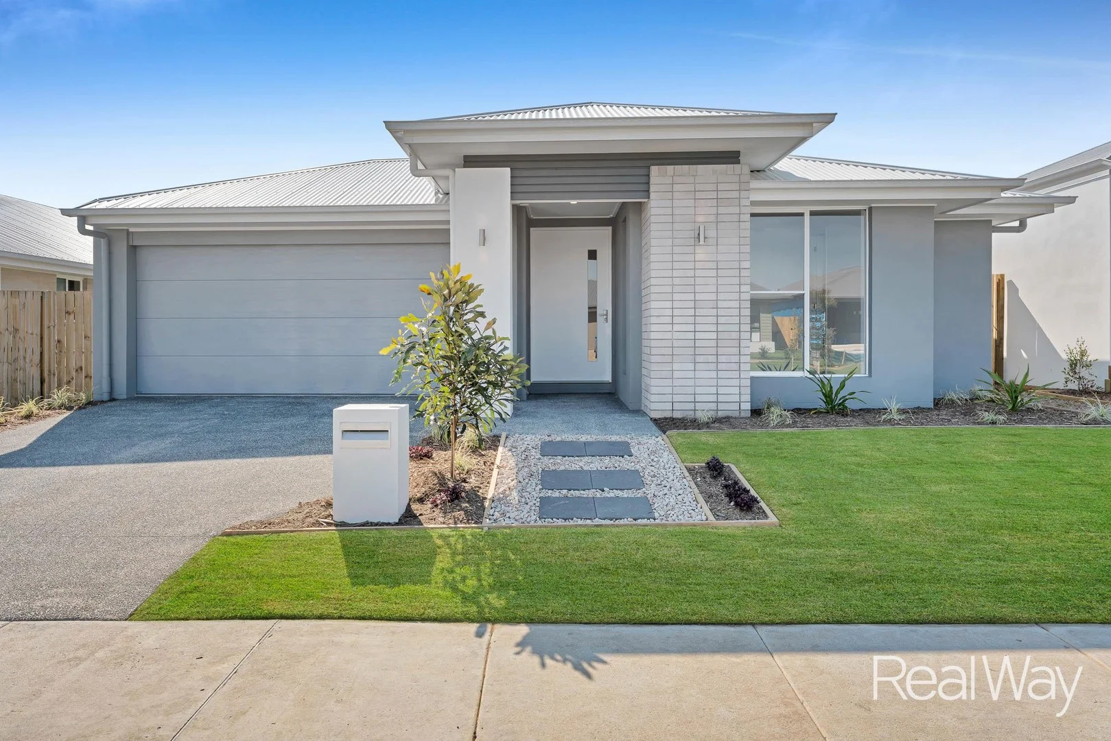 28 Seymour Way, White Rock QLD 4306