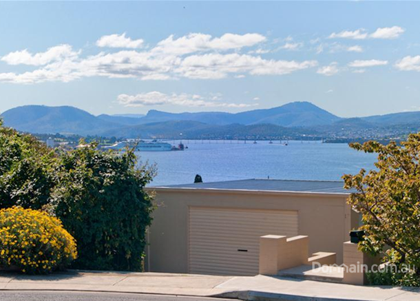 17 Wandeet Place, Sandy Bay TAS 7005