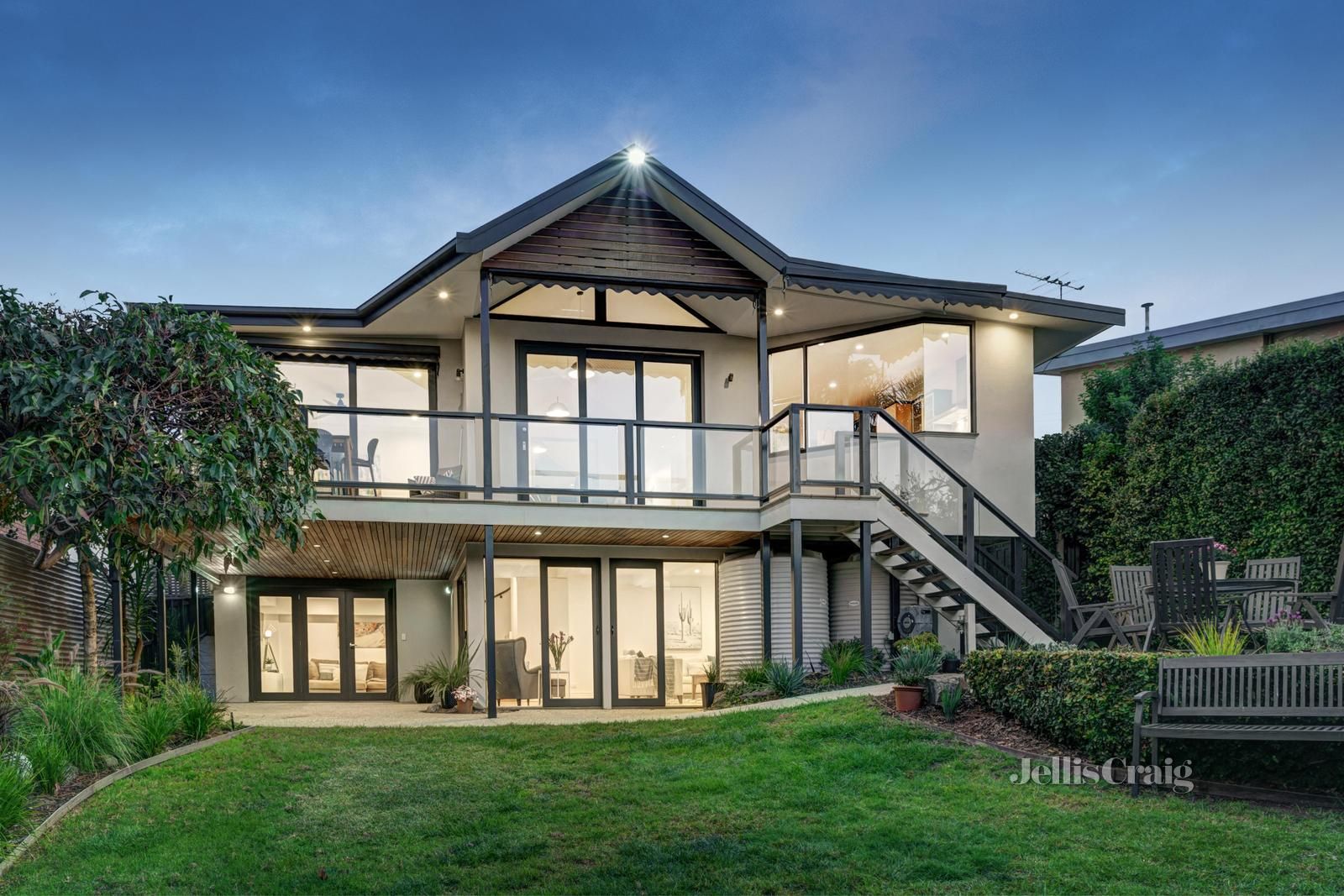 4 Glen Court Glen Waverley VIC 3150 House For Rent $1 400 Domain
