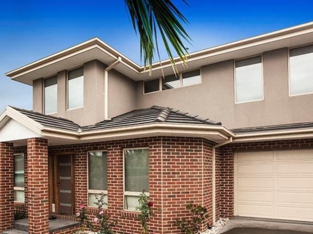 4 bedrooms Townhouse in 2/414 Middleborough Road BLACKBURN VIC, 3130
