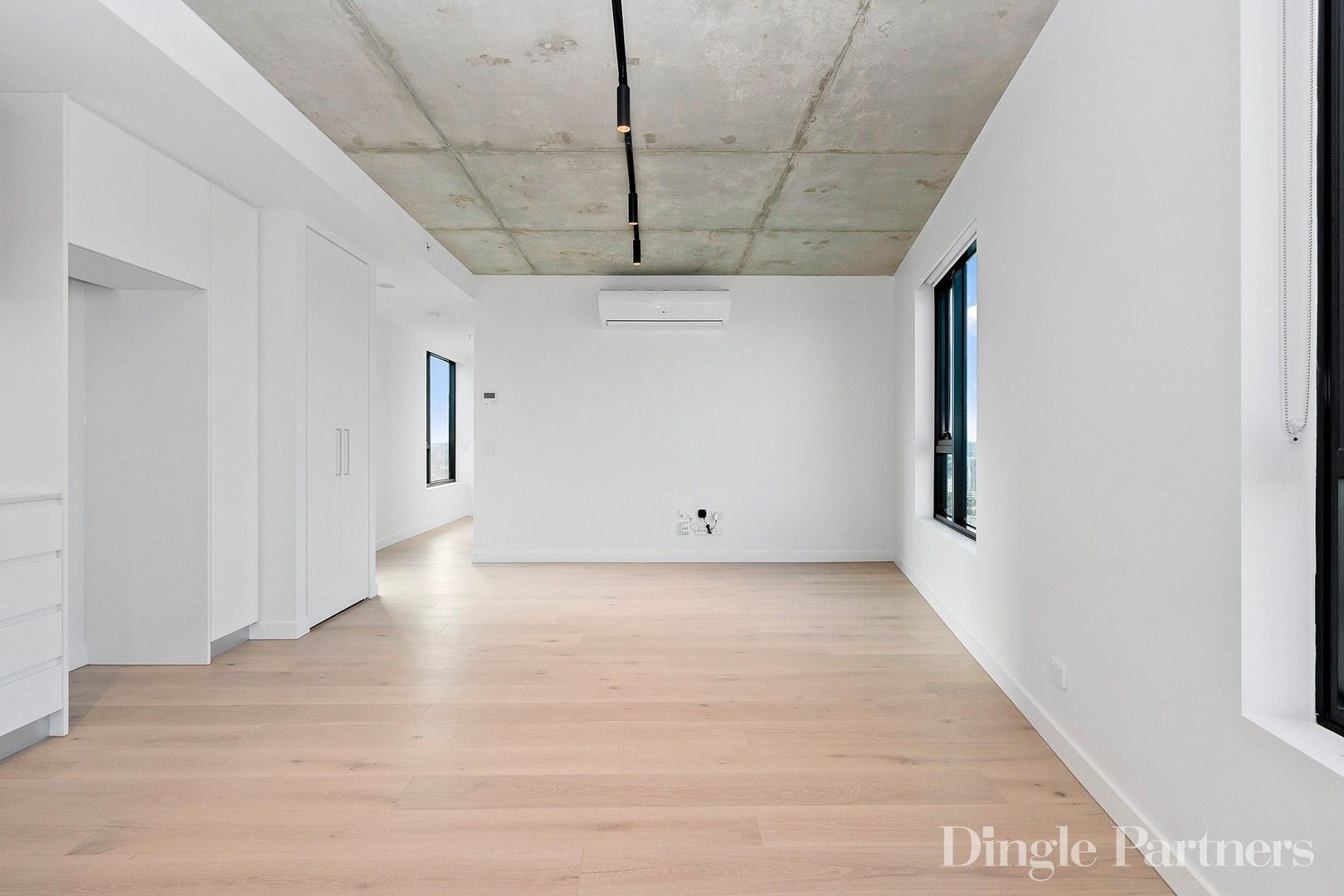 2 bedrooms Apartment / Unit / Flat in 3001/43 Hancock Street SOUTHBANK VIC, 3006