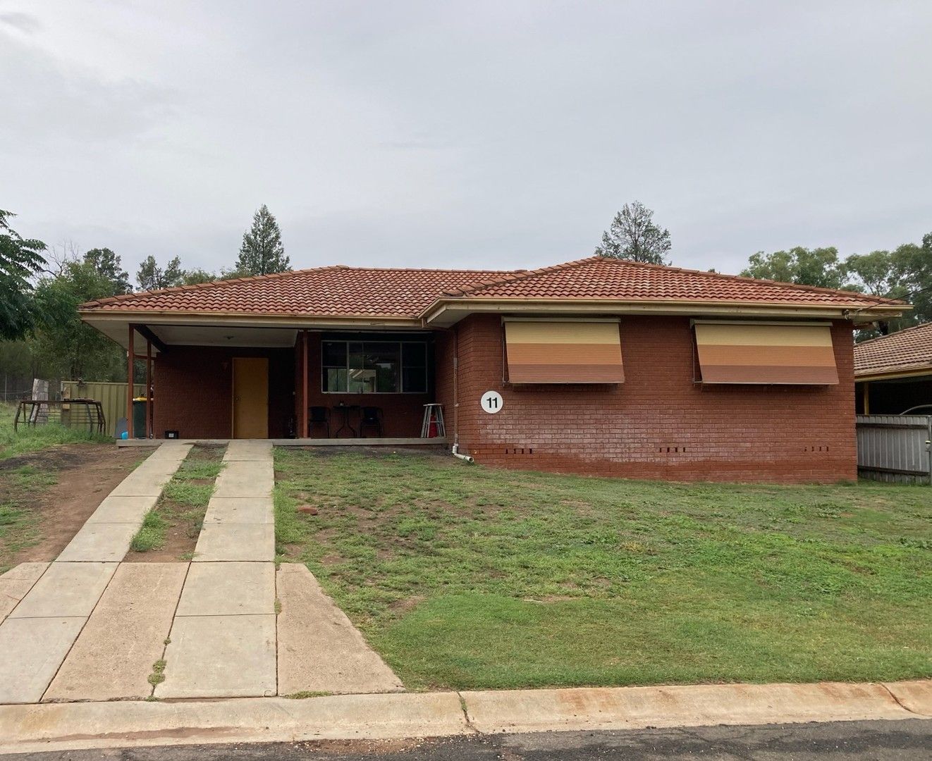 Parkes NSW 2870 4 beds house for Rent, 300 per week 16392192 Domain