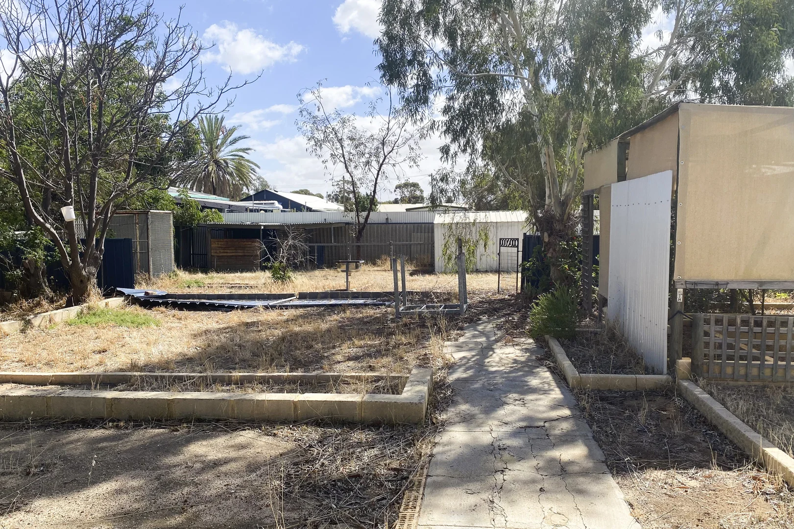 Additional image 10 of 4 Gamenya Avenue, Merredin WA 6415