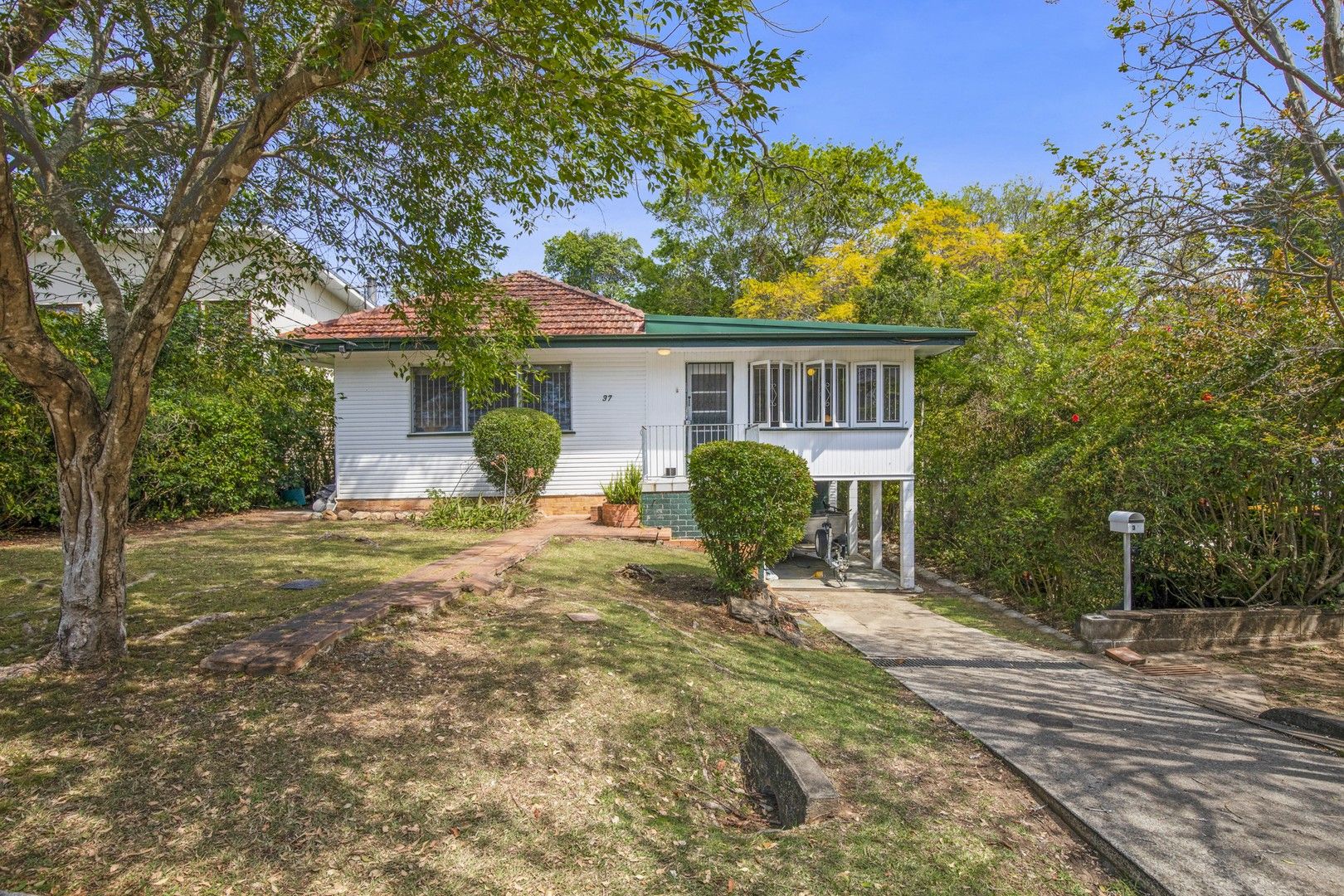 37 Ninth Avenue, St Lucia QLD 4067, Image 0