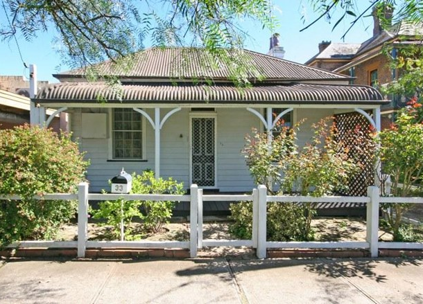 33 Mitchell Street, Camden NSW 2570