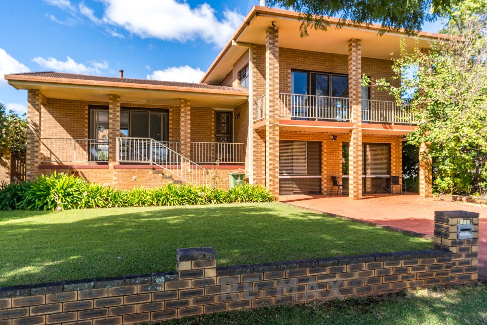 824 Ruthven Street, Kearneys Spring QLD 4350 House For Rent Domain