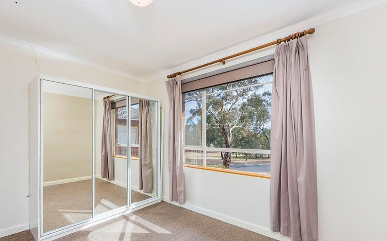 UNIT 19/127 MADIGAN STREET, Hackett ACT 2602, Image 2