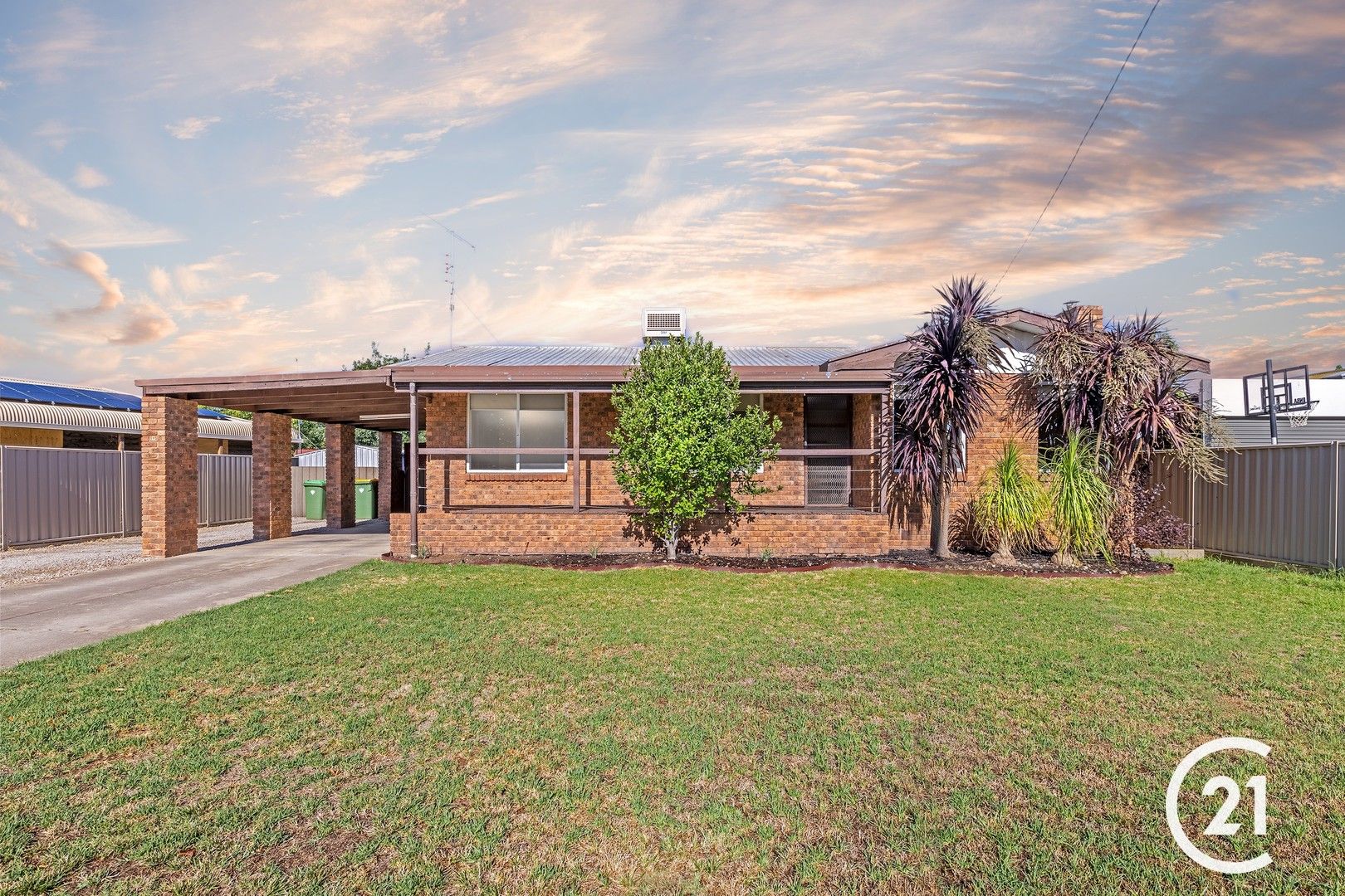 3 bedrooms House in 9 McIntosh Street ECHUCA VIC, 3564