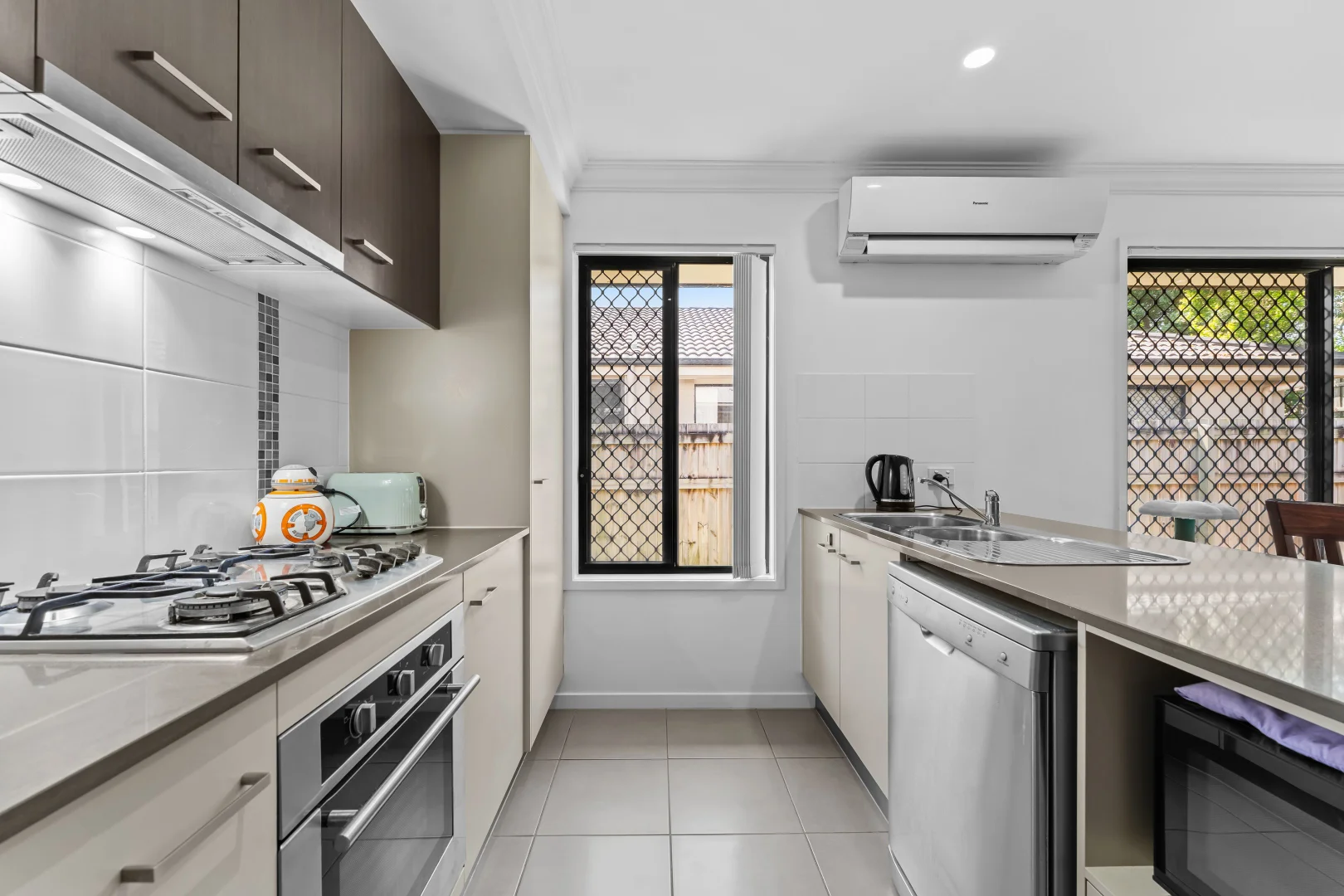 Additional image 2 of 142 Bankswood Drive, Redland Bay QLD 4165