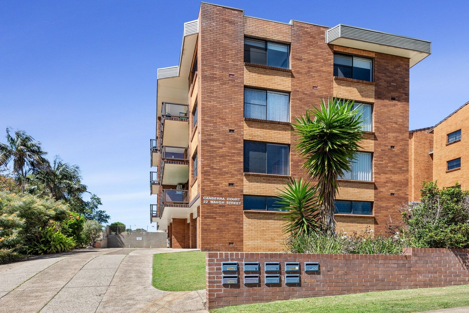 1 bedrooms Apartment / Unit / Flat in 2/22 Waugh Street PORT MACQUARIE NSW, 2444