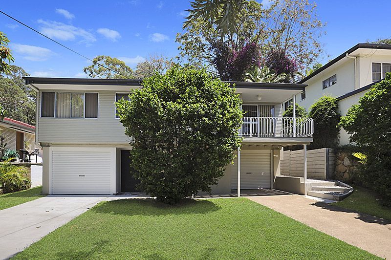 3 bedrooms House in 63 Dobbs Street HOLLAND PARK WEST QLD, 4121