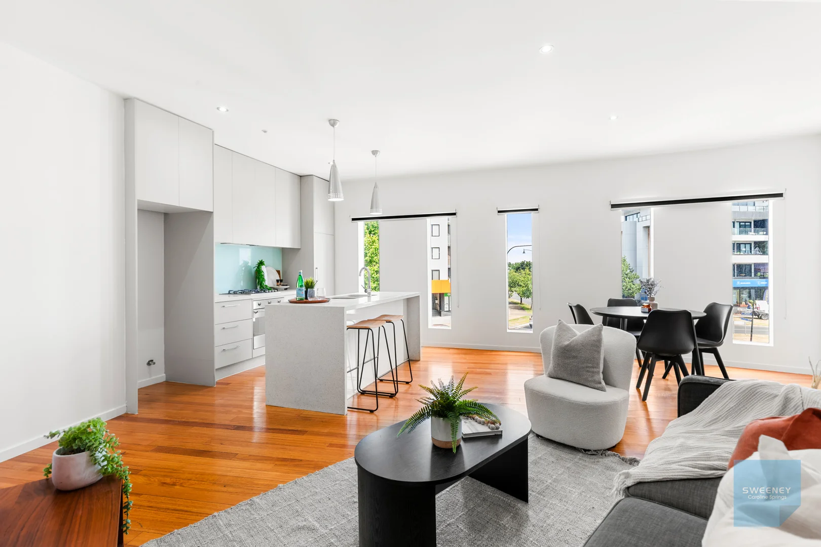 Additional image 5 of 11/2 The Esplanade, Caroline Springs VIC 3023