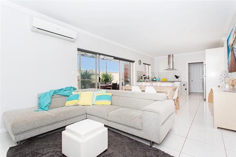 2A Saltash Avenue, Christies Beach SA 5165, Image 1