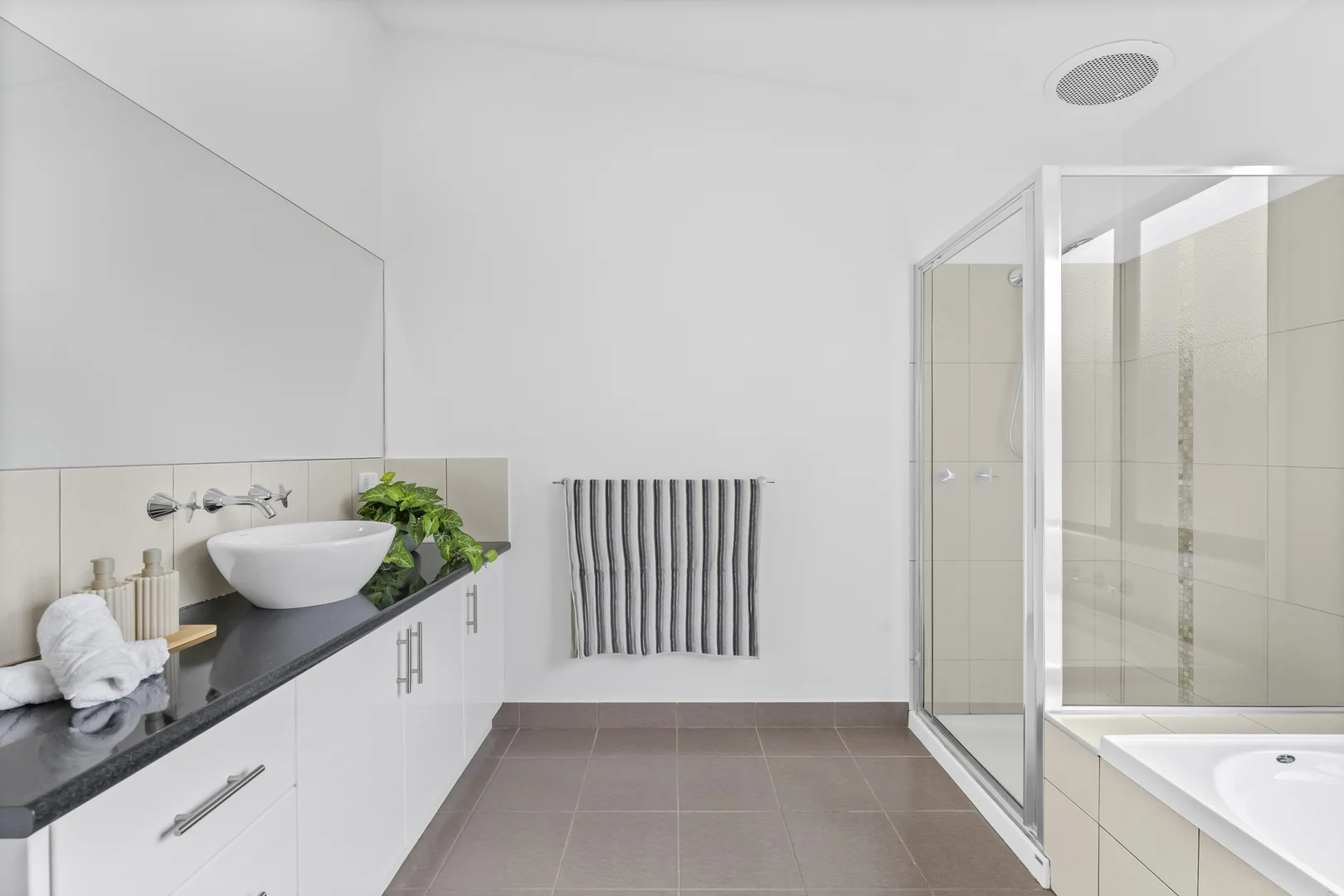 Additional image 13 of 1/47 Deep Creek Road, Mitcham VIC 3132