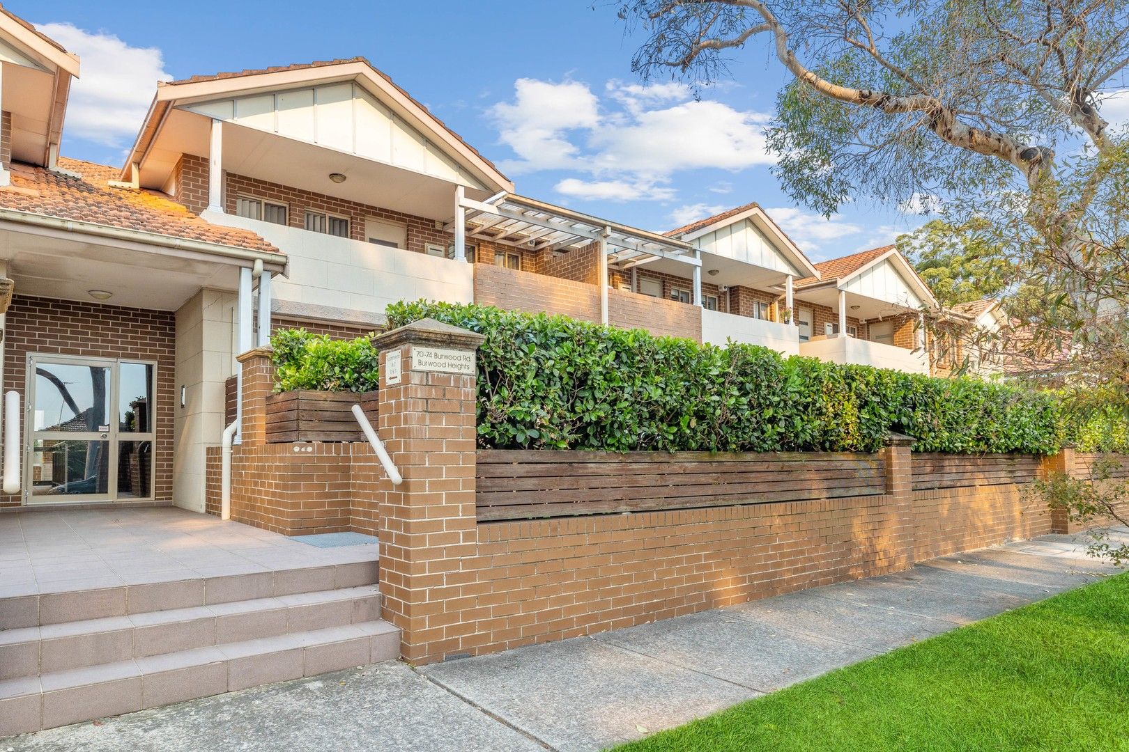 2 bedrooms Apartment / Unit / Flat in 11/70-74 Burwood Road BURWOOD HEIGHTS NSW, 2136