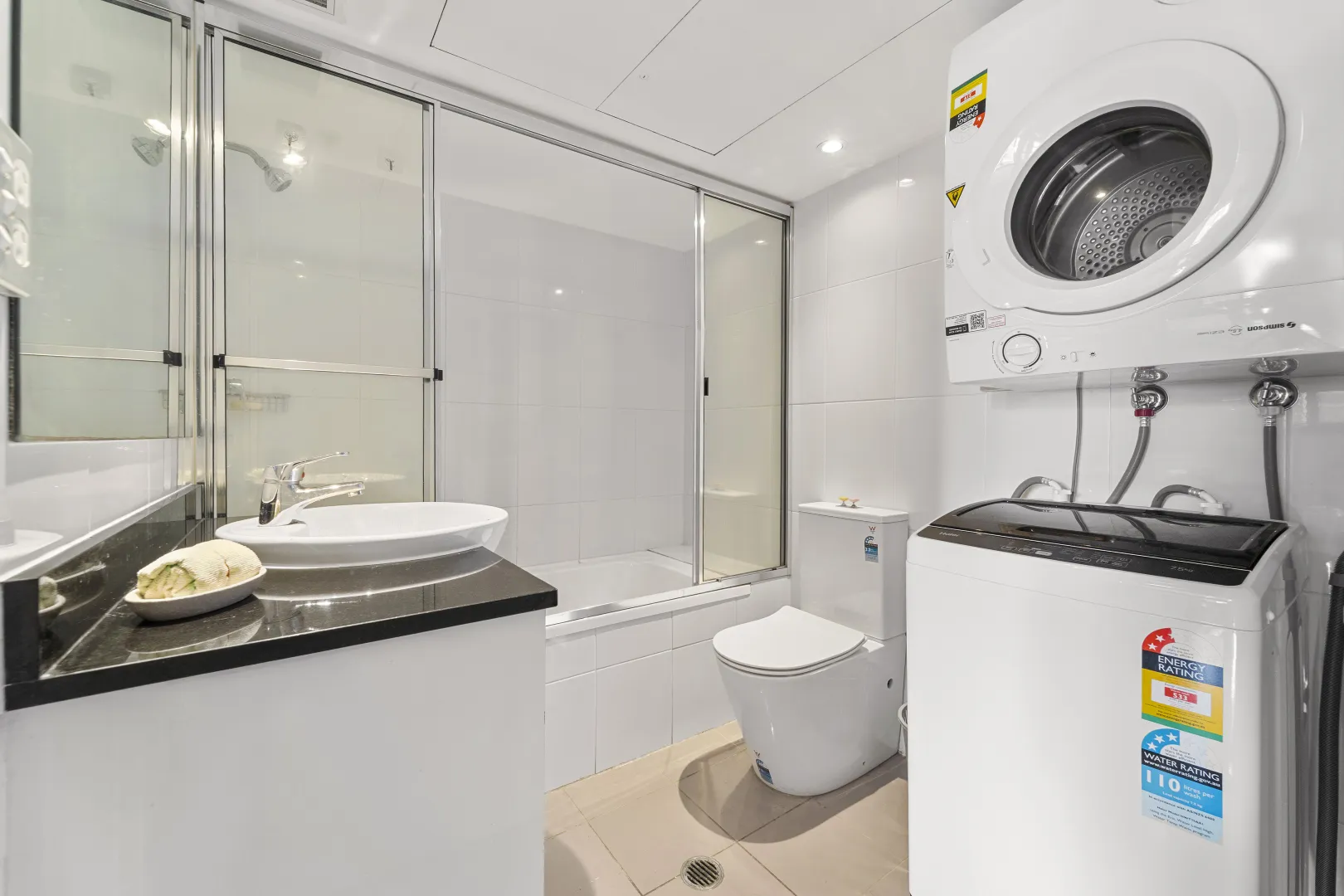 North facing resort-style Studio Apt with amazing cityscape in the World Tower of Sydney CBD – pohled 5