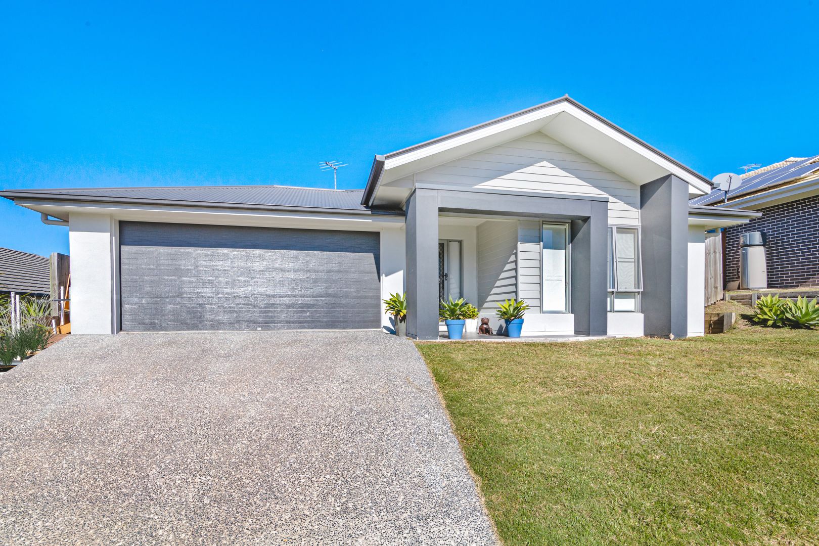 6 Canopy View Court, Flagstone QLD 4280