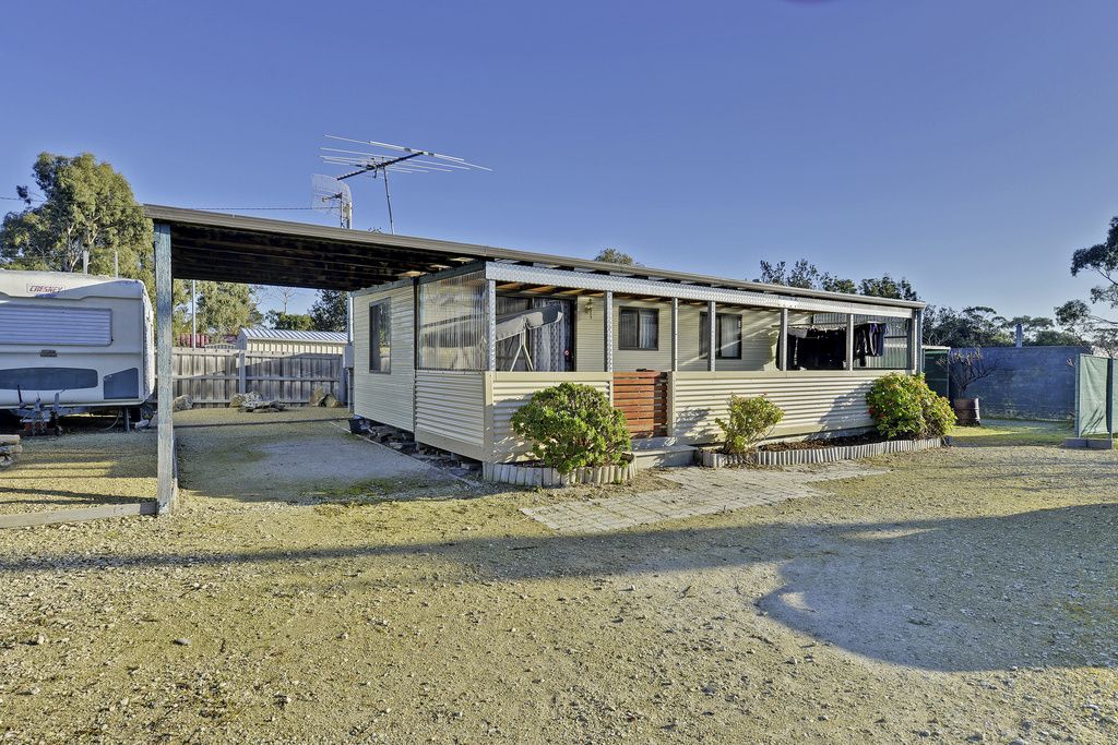 22 Pargonee Street, Dodges Ferry TAS 7173, Image 0