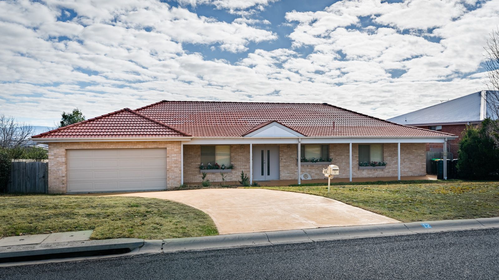 12 Darwin Drive, Llanarth NSW 2795, Image 0