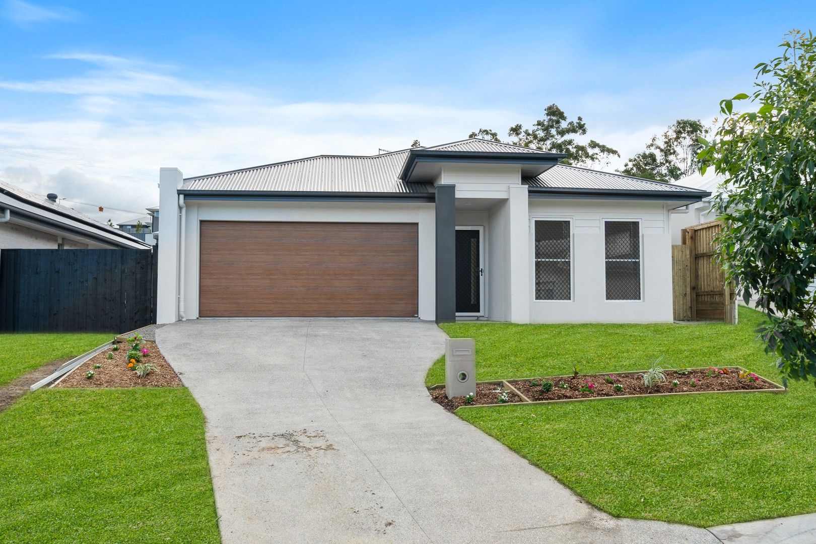 4 bedrooms House in 38 Bangalow Circuit BAHRS SCRUB QLD, 4207