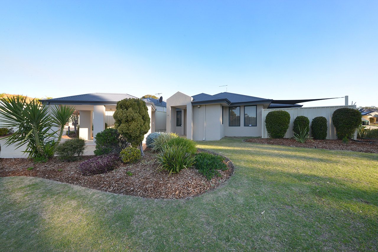 4/2 Lochy Close, Kinross WA 6028, Image 0