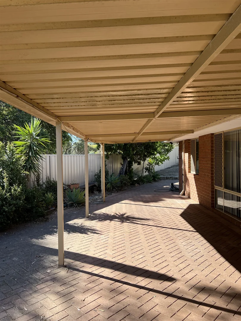 Additional image 19 of 6 Dunlowe Loop, Warnbro WA 6169