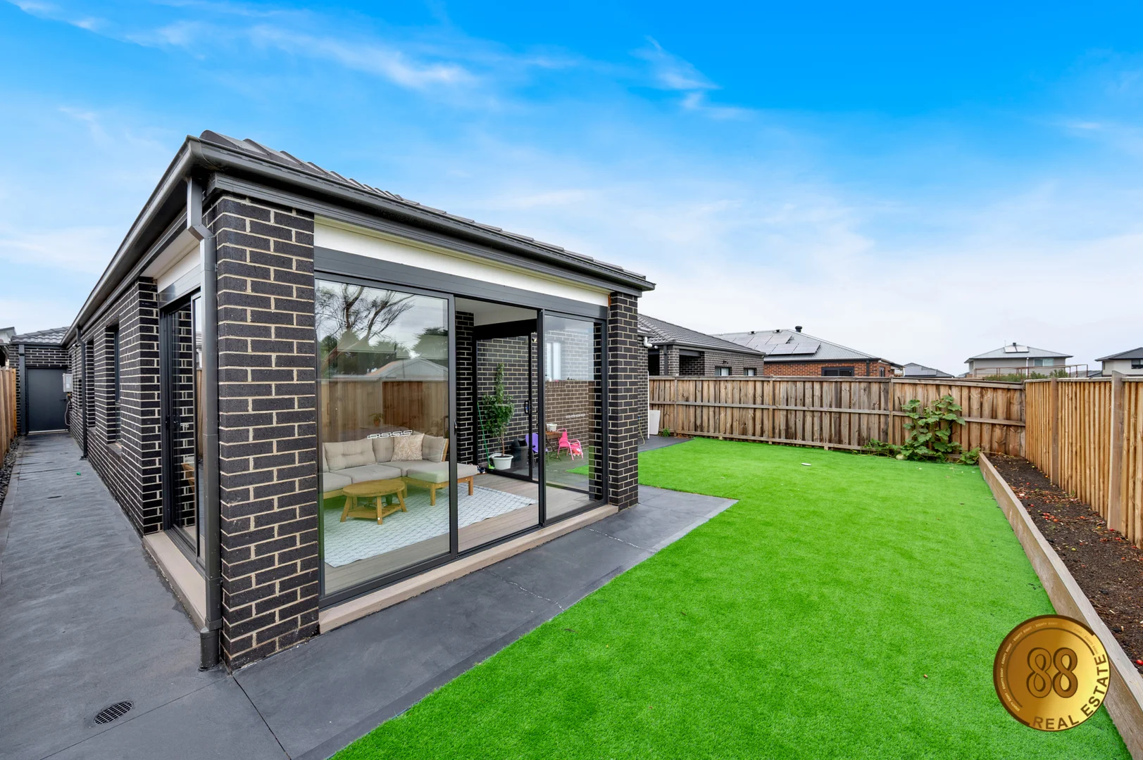 Additional image 32 of 11 Stonecutter Loop, Fraser Rise VIC 3336