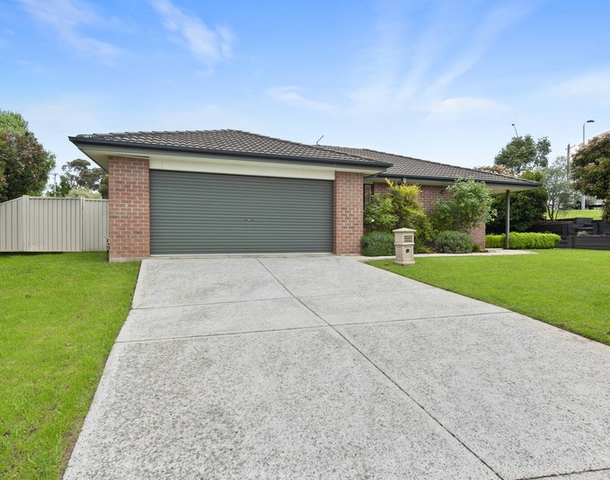 19 Patricia Court, Invermay Park VIC 3350