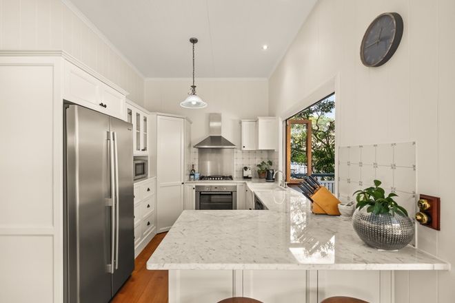 17 O'Connell Place Red Hill 4059 - Image 5