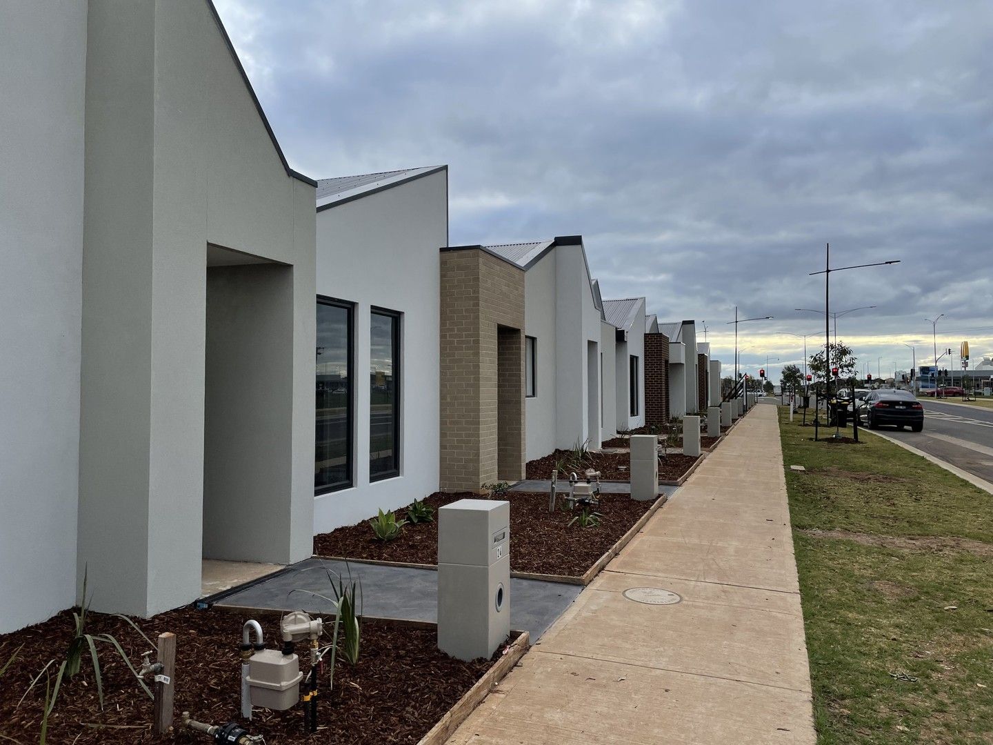 3 bedrooms House in 4 Kingdom Boulevard WEIR VIEWS VIC, 3338