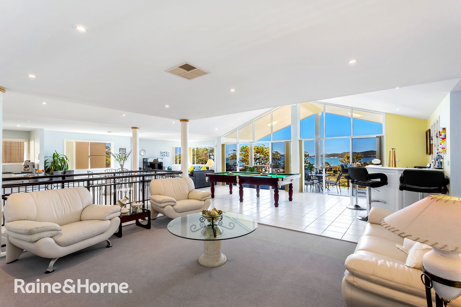 10 Grandview Close, Soldiers Point NSW 2317, Image 1