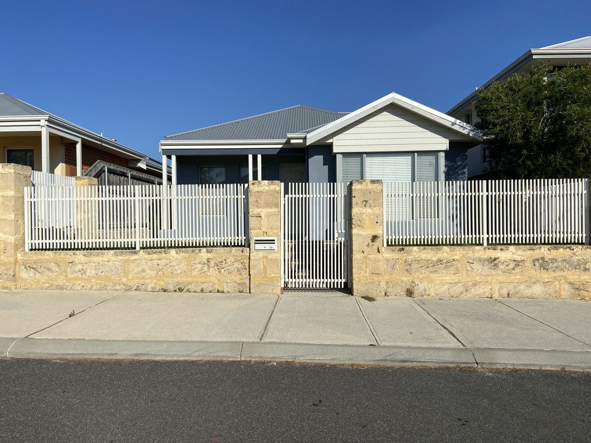 3 bedrooms House in 71 Seaside Avenue YANCHEP WA, 6035