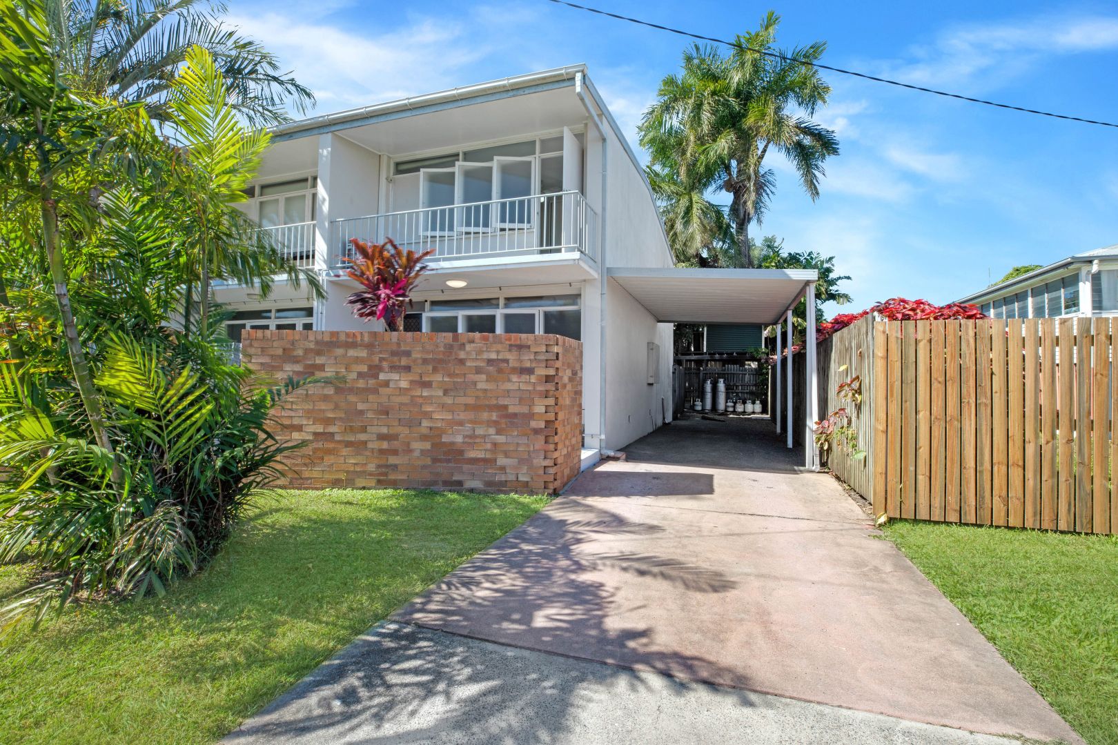 10/331 Shakespeare Street, Mackay Property History & Address Research Domain
