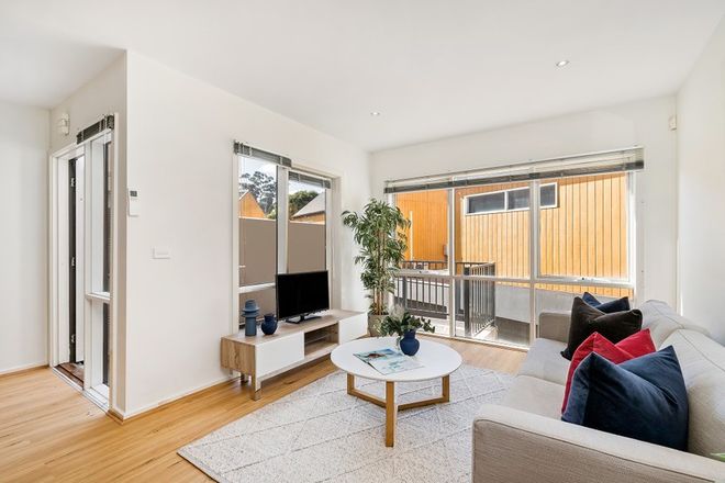Picture of 11/2 Gibson Street, CAULFIELD EAST VIC 3145