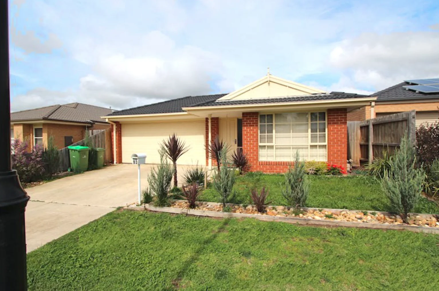 93 Melissa Way, Pakenham VIC 3810