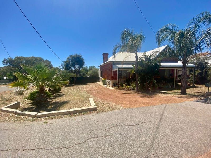 202 Wellington Street, Northam WA 6401, Image 2