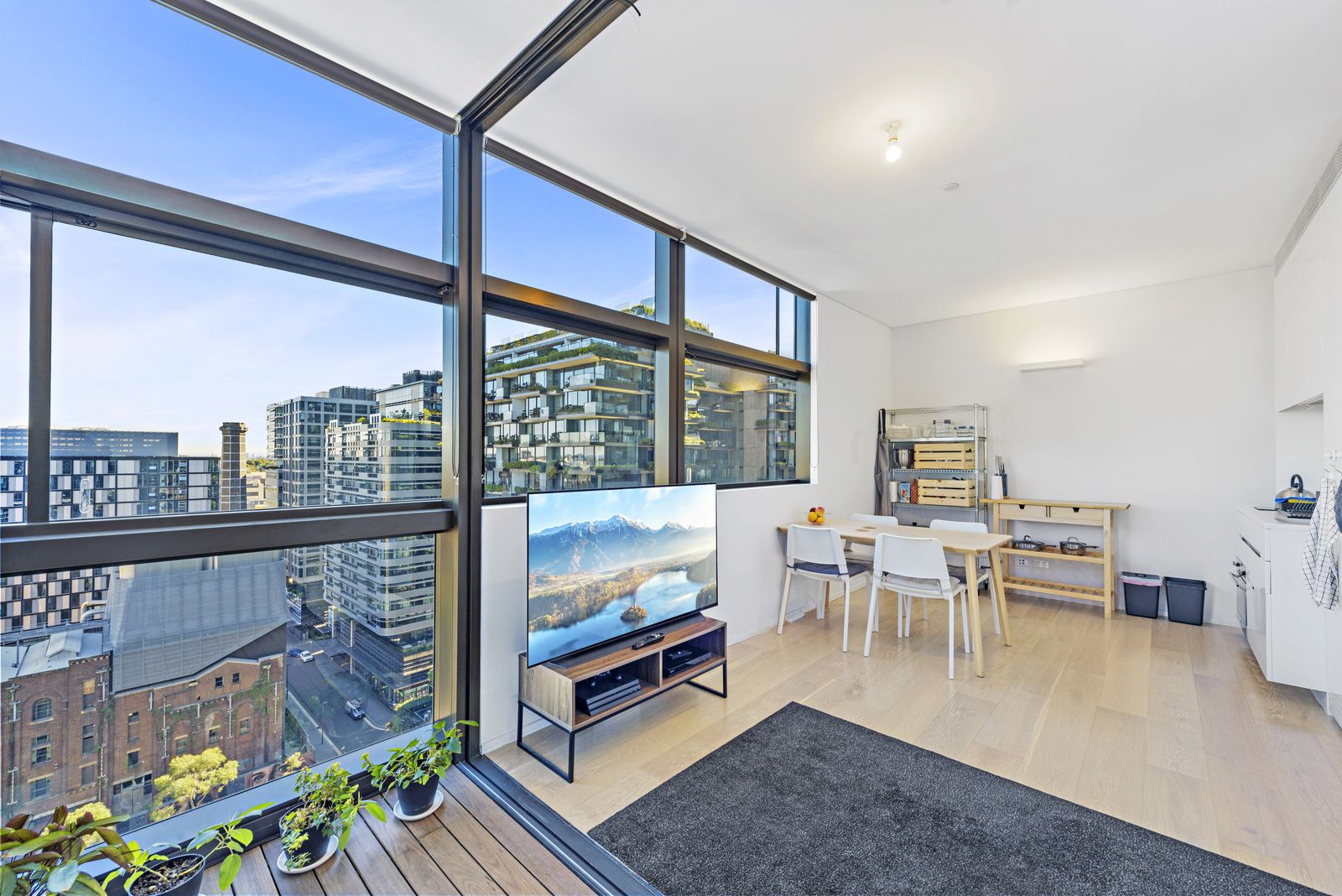 Apartment / Unit / Flat in 1400/8 Park Lane, CHIPPENDALE NSW, 2008
