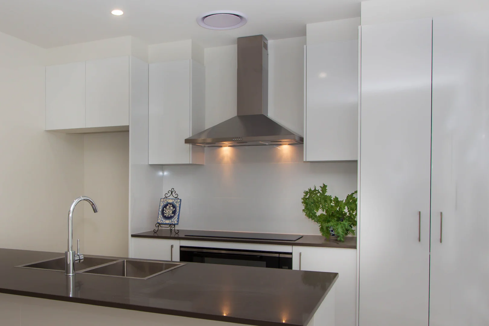 Additional image 11 of 38 St Quentin Avenue, Maroochydore QLD 4558