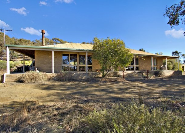 3315 Northern Highway, High Camp VIC 3764