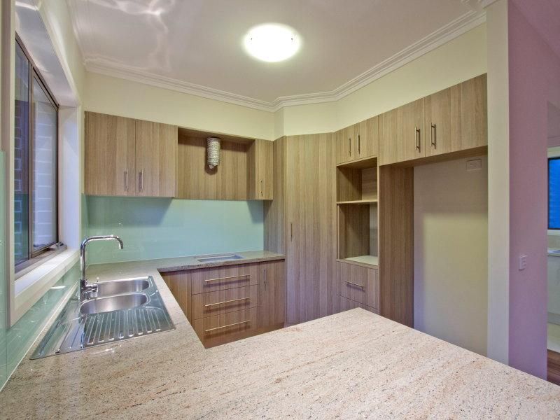 1/3 Johnstone Street, SEAFORD VIC 3198, Image 2