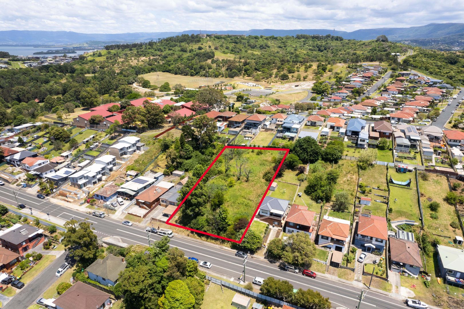 70-74 Lake Avenue, Cringila NSW 2502, Image 2