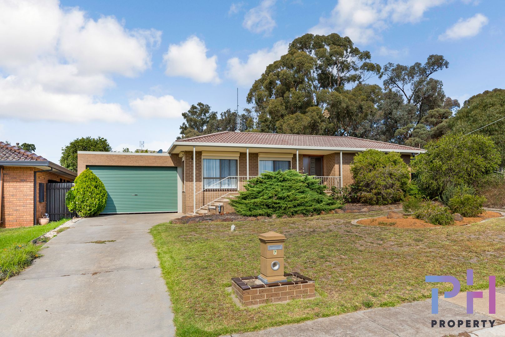 7 Summit Drive, Kennington VIC 3550, Image 1