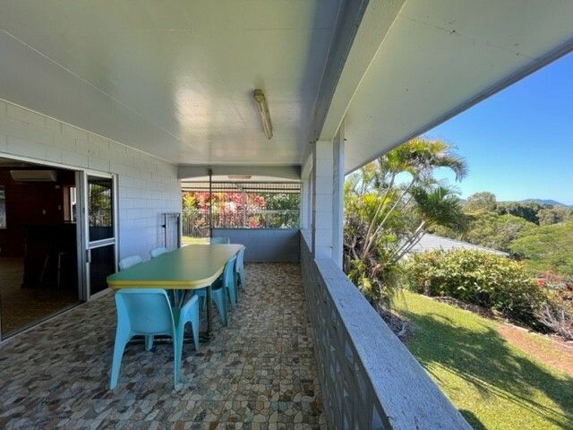 16 Mission Dr, South Mission Beach QLD 4852, Image 1