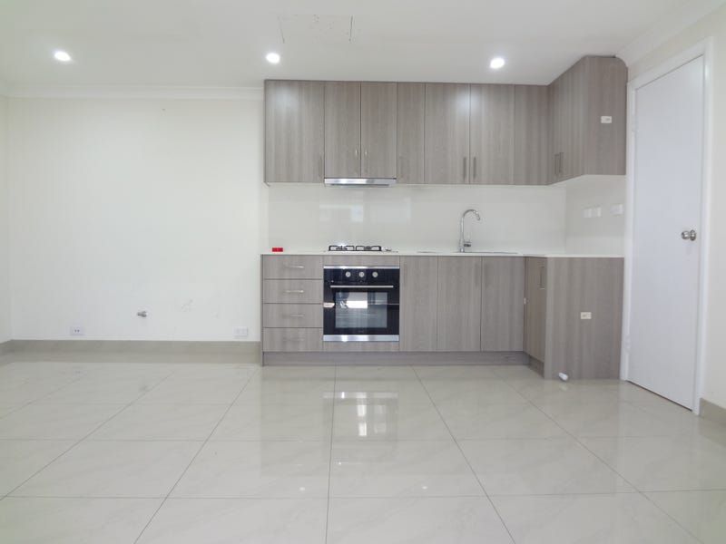 1 bedrooms House in 13a Haven Street MERRYLANDS NSW, 2160