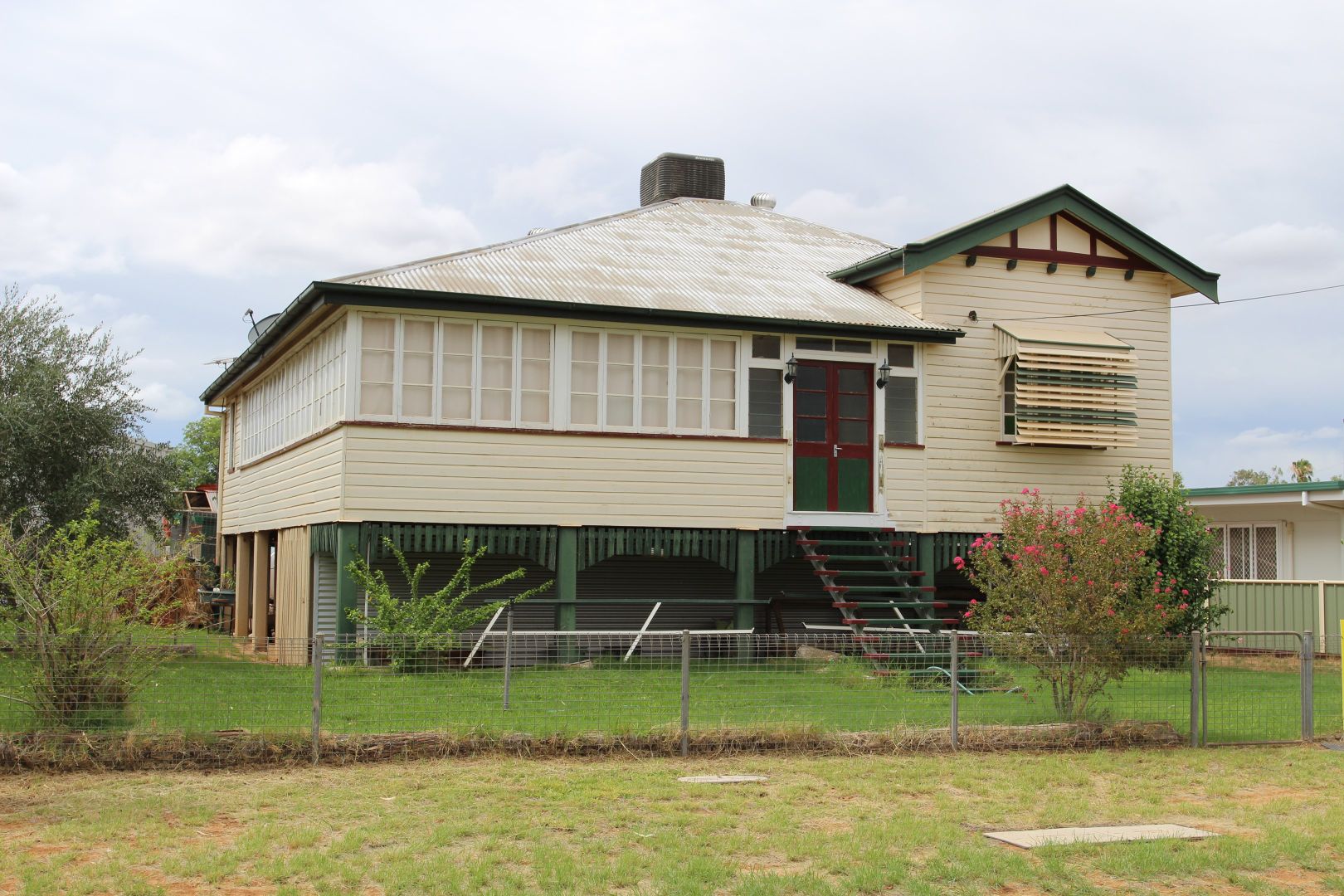 94 Watson Street, Charleville Property History & Address Research