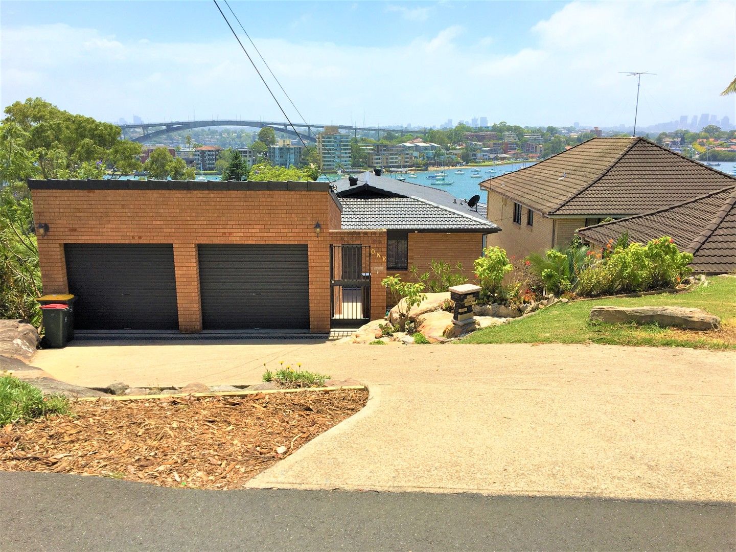 5 bedrooms House in 1 Hezlet Street CHISWICK NSW, 2046