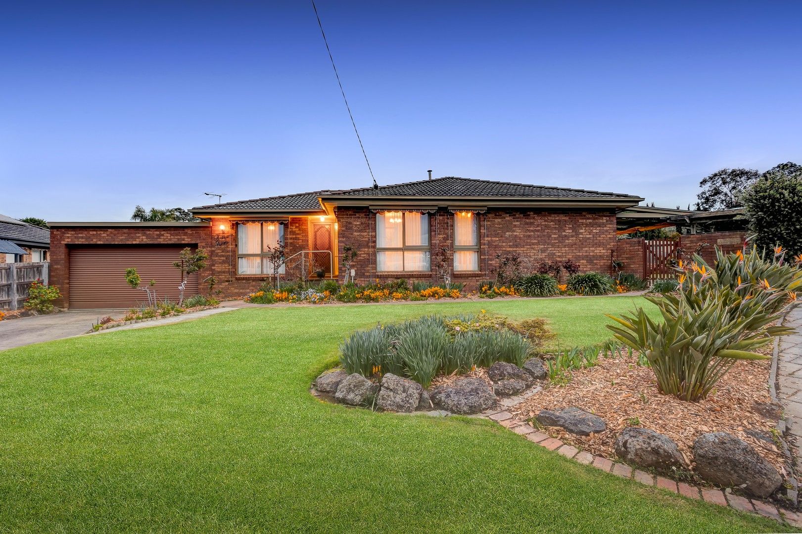 Sold 14 Twin Court Ferntree Gully VIC 3156 on 03 Nov 2022 2018079900