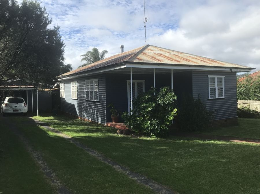 17 Tighe Street, Newtown QLD 4350, Image 0