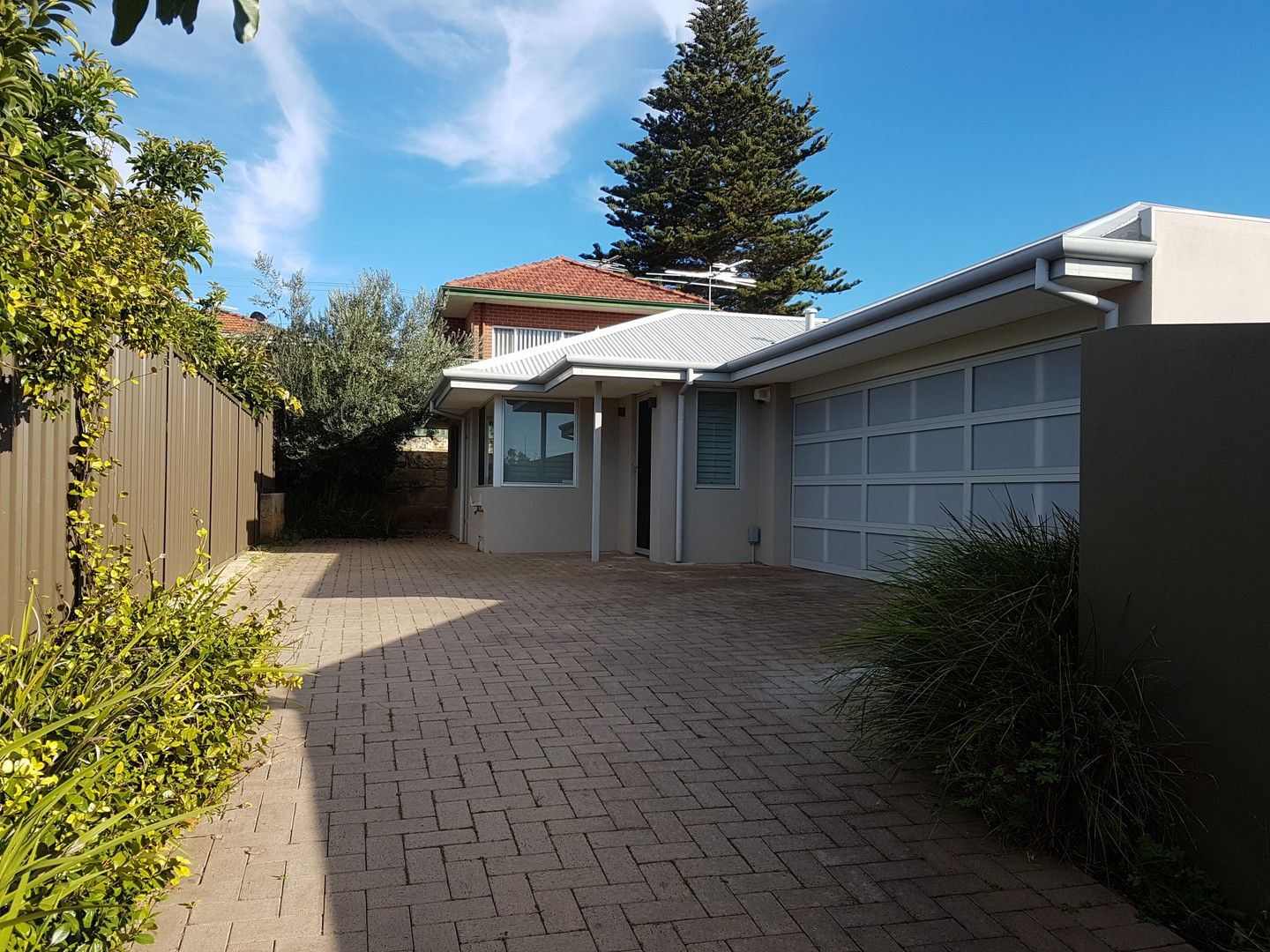 3 bedrooms House in 14A FALLOW CRESCENT SPEARWOOD WA, 6163