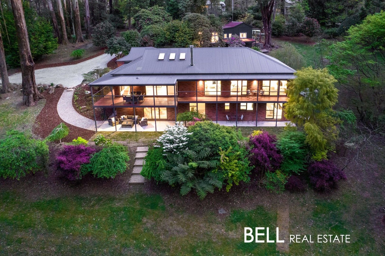 6 bedrooms House in 5-9 Helen Street MOUNT DANDENONG VIC, 3767